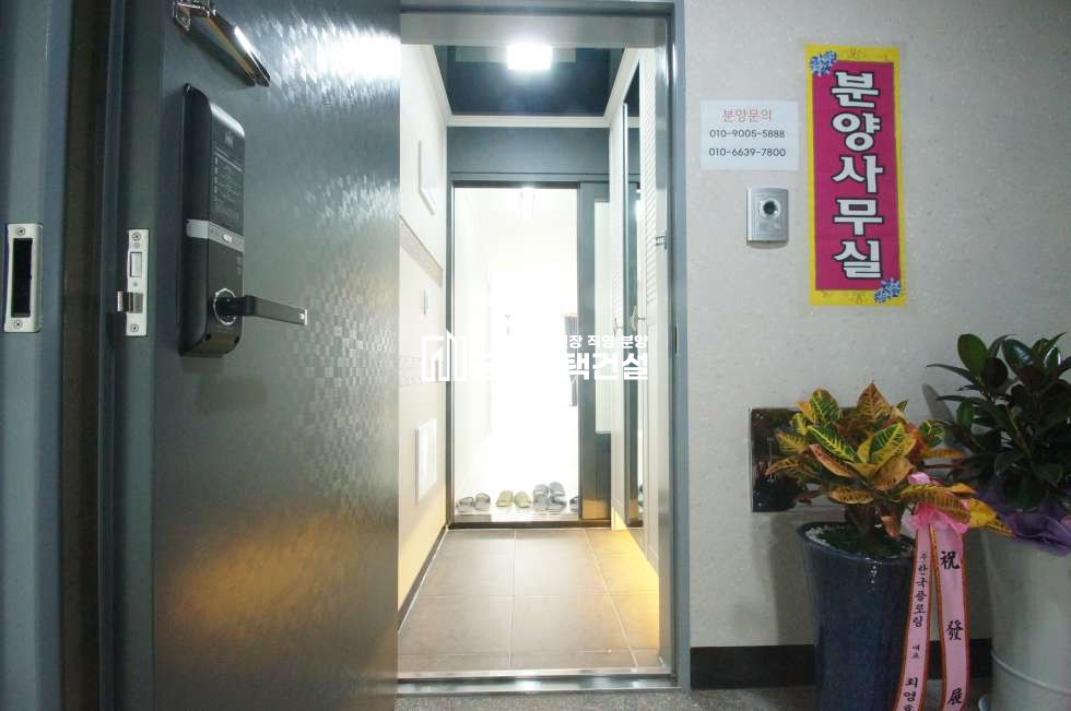 인천 부평구 산곡동 남향이라 채광 좋고 네모 반듯한 구조라 선호도 높은 현장입니다. 분양 매물번호 10376 사진 14