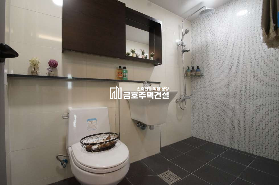 인천 부평구 산곡동 부평IC 진입 3분 # 산곡동 황금입지 정통 3룸 # 로얄층 잔여 보유분 특가 분양 분양 매물번호 10380 사진 12