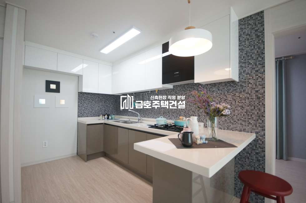 경기 부천소사구 심곡본동 [투룸] 엑기스 투룸 심곡고가 사거리 / 자유시장 / 부천역도보5분!! 분양 매물번호 10411 사진 9