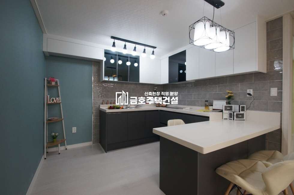 인천 부평구 십정동 남향 신축 아파트! ★ 이런집 흔치않아!~ 3룸 화장실2 학군과 편의시설 밀집!! 분양 매물번호 10382 사진 8