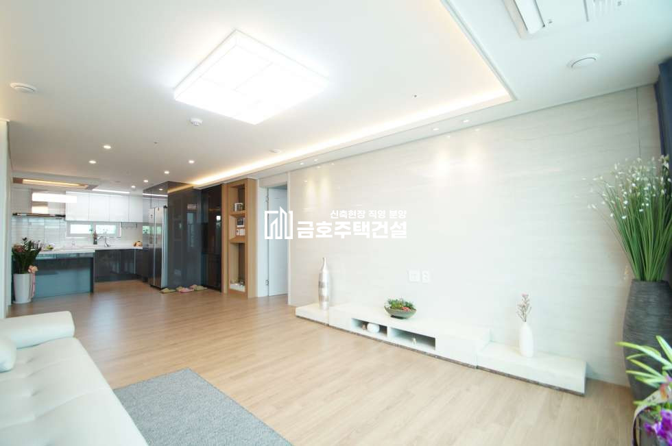 인천 부평구 청천동 넓은 주방 거실 ★★ 층간소음방지 2배 시공!★ 높은 층고! 탁 트인 주거공간! 분양 매물번호 10298 사진 4