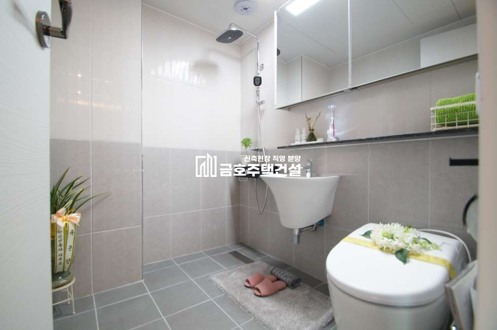 인천 부평구 청천동 넓은 주방 거실 ★★ 층간소음방지 2배 시공!★ 높은 층고! 탁 트인 주거공간! 분양 매물번호 10298 사진 12