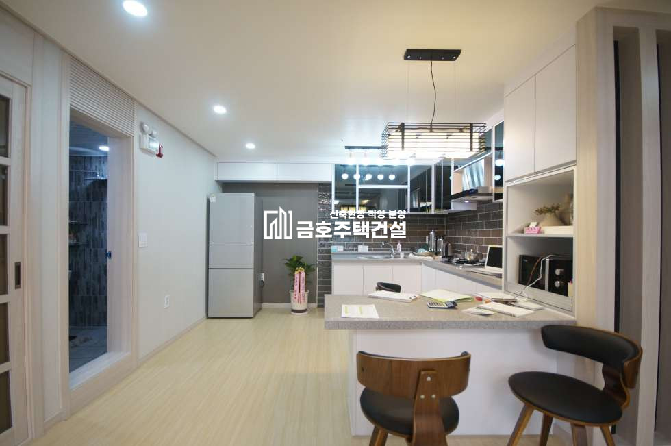 경기 부천원미구 심곡동 신중동 명품학군 밀집 A급 잔여 1500만 인하 !! 초등학교 인근 조용하고 깨끗한 주거지 !! 분양 매물번호 10463 사진 7