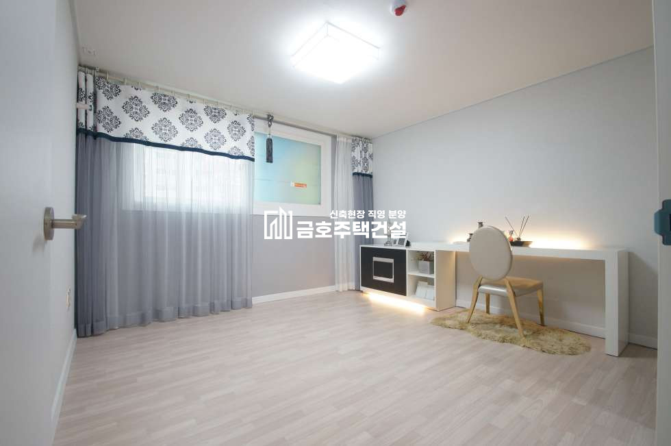 경기 부천원미구 원미동 4룸 끝판왕! 대형평수 넓은 방들 / 뭐하나 빠지는 곳 없는 좋은 집 입니다~!! 분양 매물번호 10470 사진 10