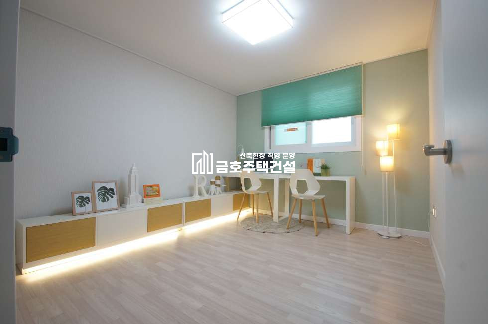 경기 부천원미구 원미동 4룸 끝판왕! 대형평수 넓은 방들 / 뭐하나 빠지는 곳 없는 좋은 집 입니다~!! 분양 매물번호 10470 사진 12