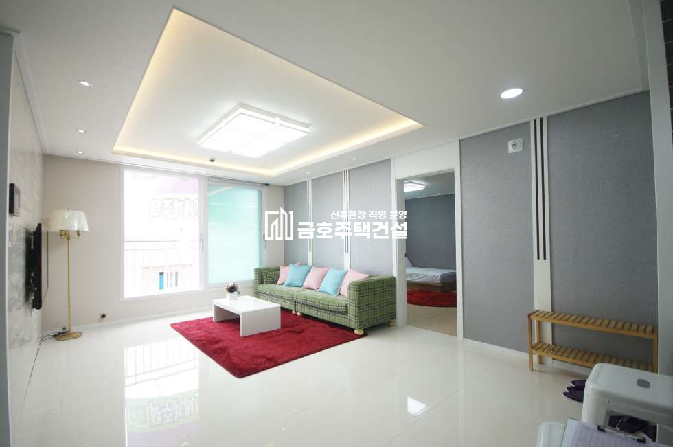 경기 부천원미구 심곡동 ♬ 넓은거실 3-4인가족♬ ● 초.중.고 초역세권 ● ◐ 244세대 14층건물◑ ㉿ 안방12자 중간방11자 ㉿ 분양 매물번호 10496 사진 1