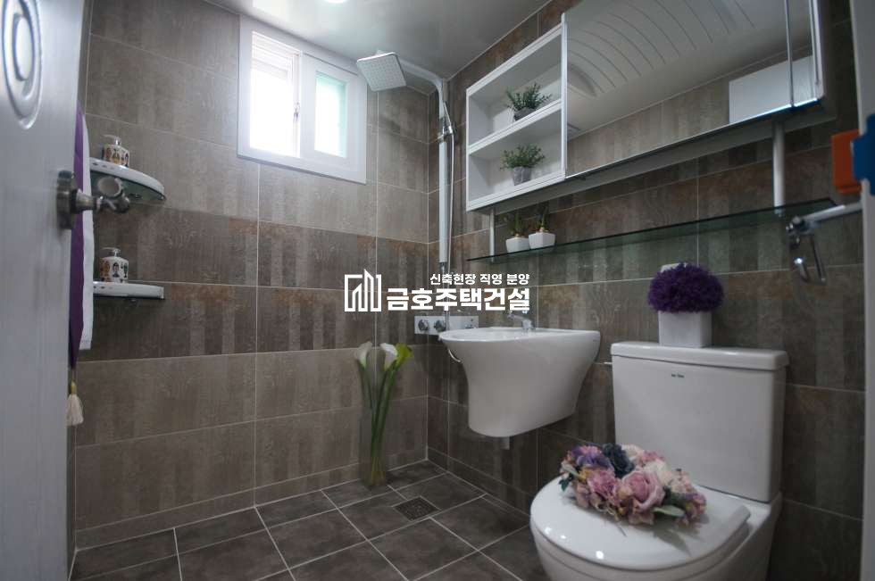 경기 부천원미구 심곡동 ♬ 넓은거실 3-4인가족♬ ● 초.중.고 초역세권 ● ◐ 244세대 14층건물◑ ㉿ 안방12자 중간방11자 ㉿ 분양 매물번호 10496 사진 13