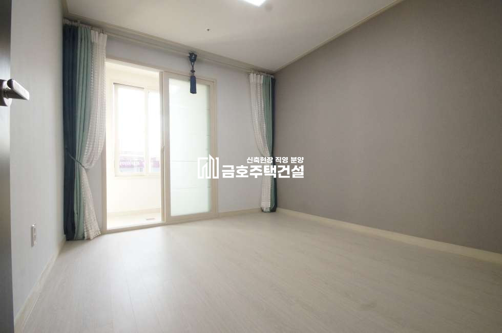 경기 부천원미구 원미동 춘의역 도보5분 최고급 아파트3룸 / 초,중,고 도보2분 : 학세권,역세권 / 빅마켓 , 병원 , 완벽교통 : 트리플 인프라 분양 매물번호 10532 사진 13