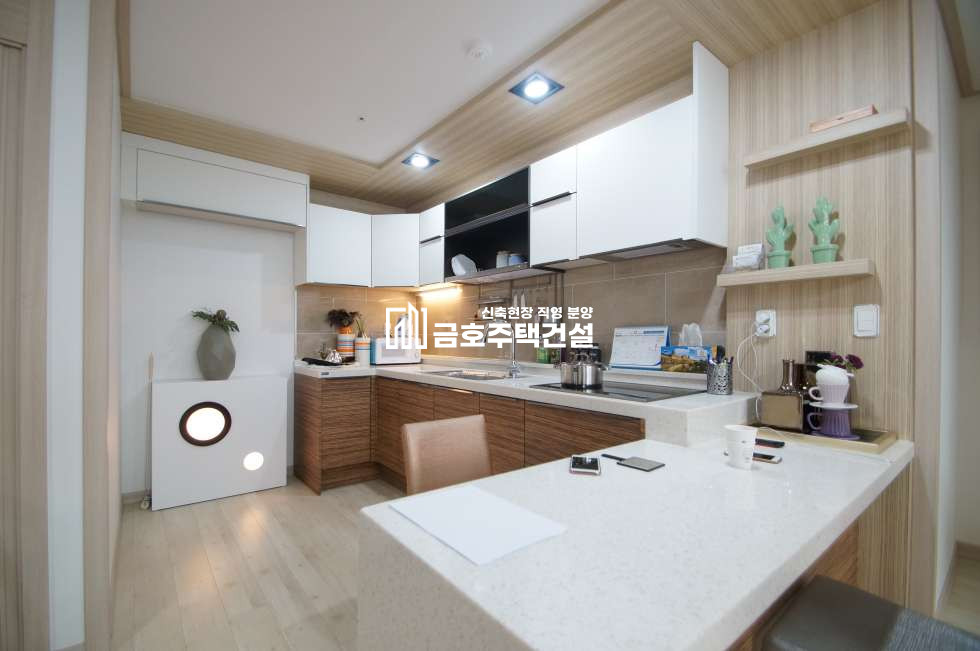 경기 부천원미구 원미동 한시적 3천만원 입주 가능 !! 3룸 알짜배기 현장 , 저금리 사업자 특판 90%한도 융자 상담도 가능~!! 분양 매물번호 10533 사진 6