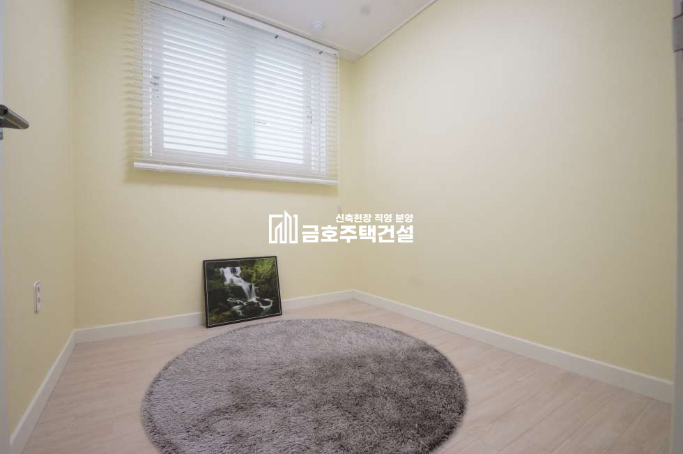경기 부천원미구 춘의동 춘의동 시선집중 3룸 / 정숙한 주택가 채광굿 / 관공서 밀집 / 버스정류장 집 앞 분양 매물번호 10673 사진 12