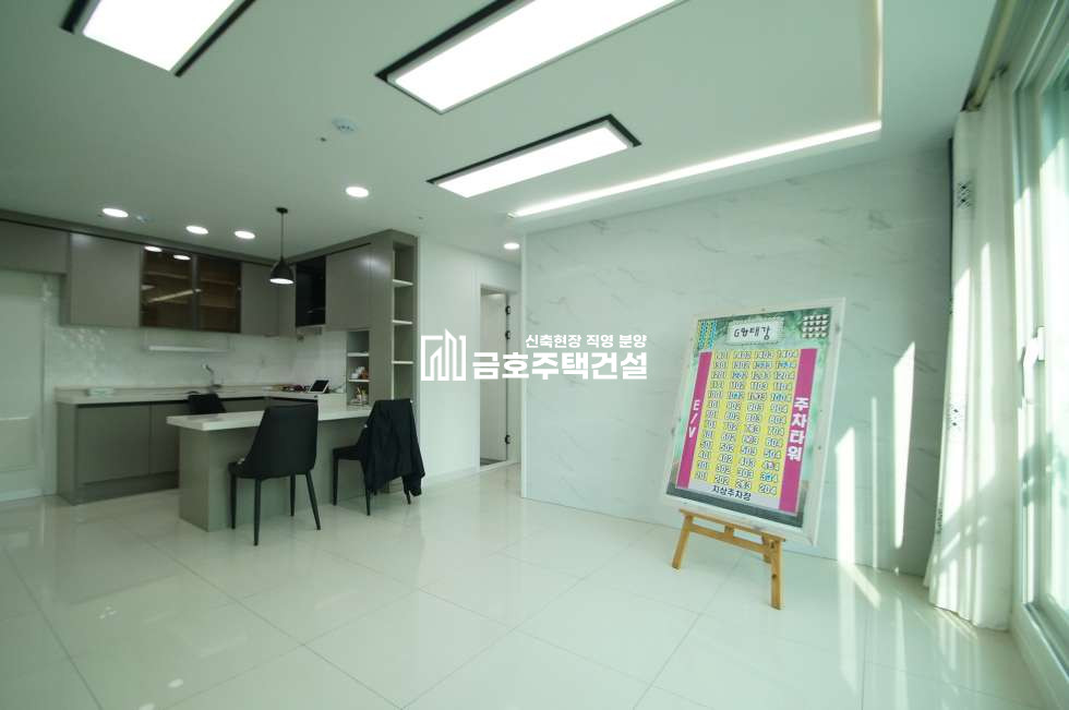 경기 부천원미구 춘의동 최고급 친환경 자재 인테리어시공!! 전세가능 / 초역세권 춘의동 위치 ! 분양 매물번호 10677 사진 4