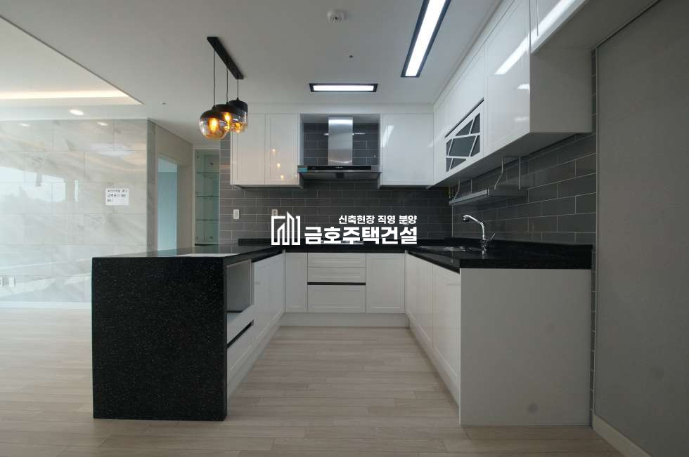 경기 부천원미구 춘의동 춘의동 따뜻한 햇살이 기분 좋은~ 정남향 3룸 잔여세대 특가현장! 분양 매물번호 10678 사진 9