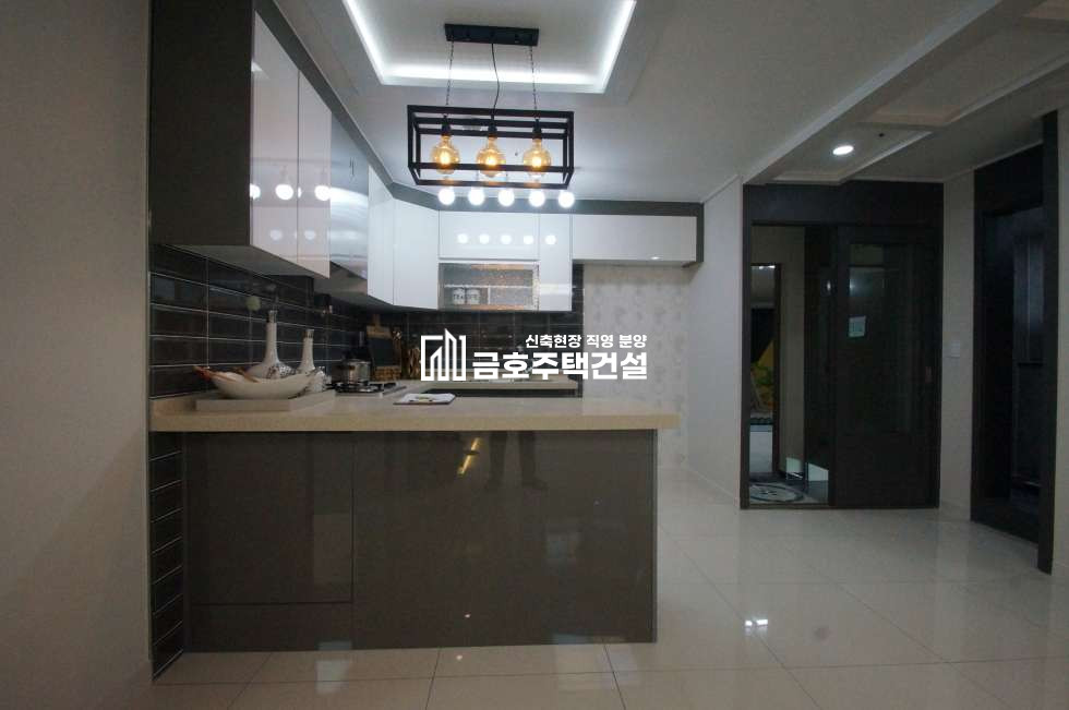 경기 부천오정구 오정동 ♣오정동 3룸♣ ▶막힘없는뷰/최고급수입자재 ▶일렬주차/풍부한인프라☎ 분양 매물번호 10800 사진 6