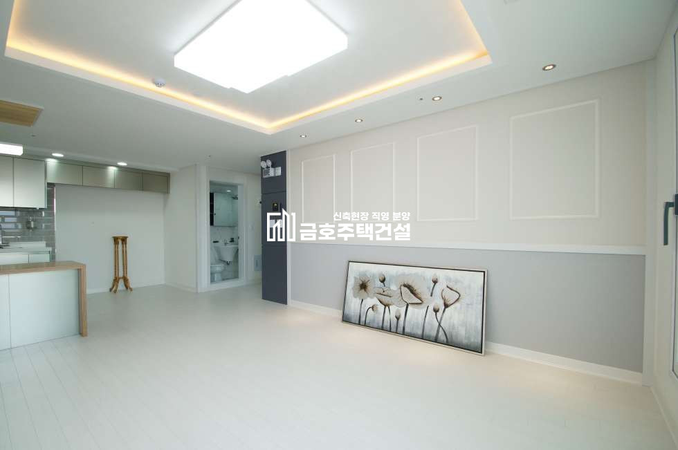 경기 부천오정구 원종동 거실에 테라스/ 오정초인근 / 종합재래시장 초근접 / 지하철 연계버스만 5가지이상!! 분양 매물번호 10817 사진 4