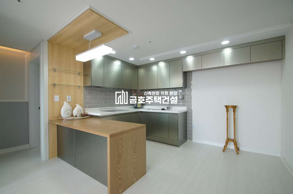 경기 부천오정구 원종동 거실에 테라스/ 오정초인근 / 종합재래시장 초근접 / 지하철 연계버스만 5가지이상!! 분양 매물번호 10817 사진 7