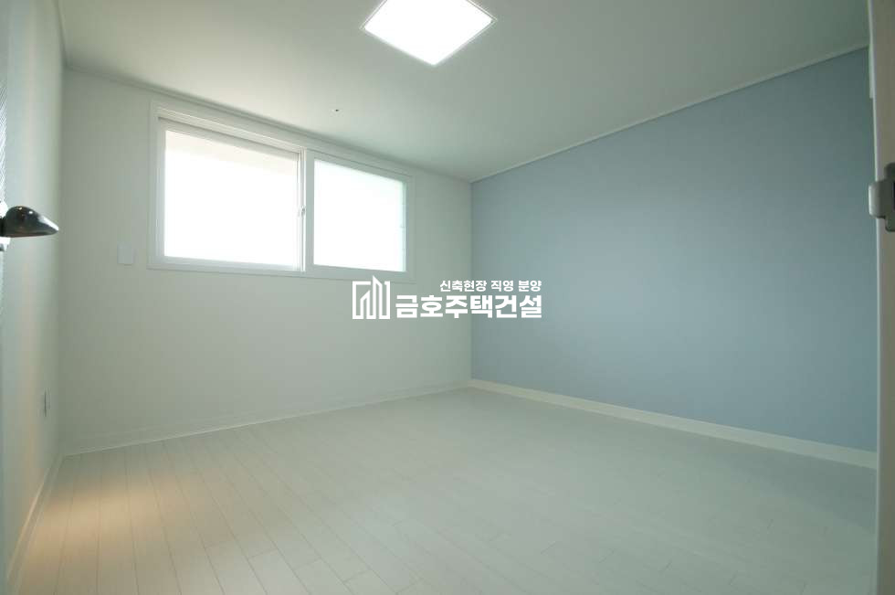 경기 부천오정구 원종동 거실에 테라스/ 오정초인근 / 종합재래시장 초근접 / 지하철 연계버스만 5가지이상!! 분양 매물번호 10817 사진 9