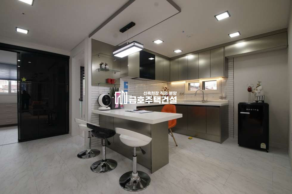 경기 부천오정구 원종동 원종동 34평형 럭셔리 3룸 / 황금부지 역 7분 거리 / 알짜배기 현장 분양 매물번호 10844 사진 6