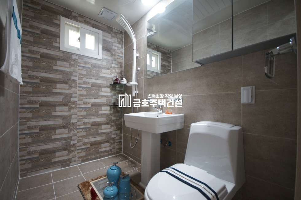 인천 부평구 갈산동 ㄷ자 동선의 넓은 주방! 냉장고 2대 자리로 넉넉함을! 분양 매물번호 10355 사진 14