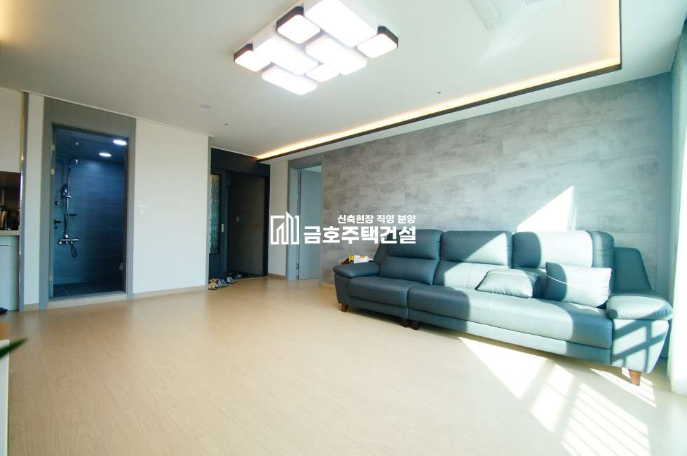 인천 부평구 청천동 안정감있고 아늑한 고급 인테리어의 3룸 현장! / 거실 주방 분리형 찾는 분들은 여기 꼭 보세요~! 분양 매물번호 10321 사진 4