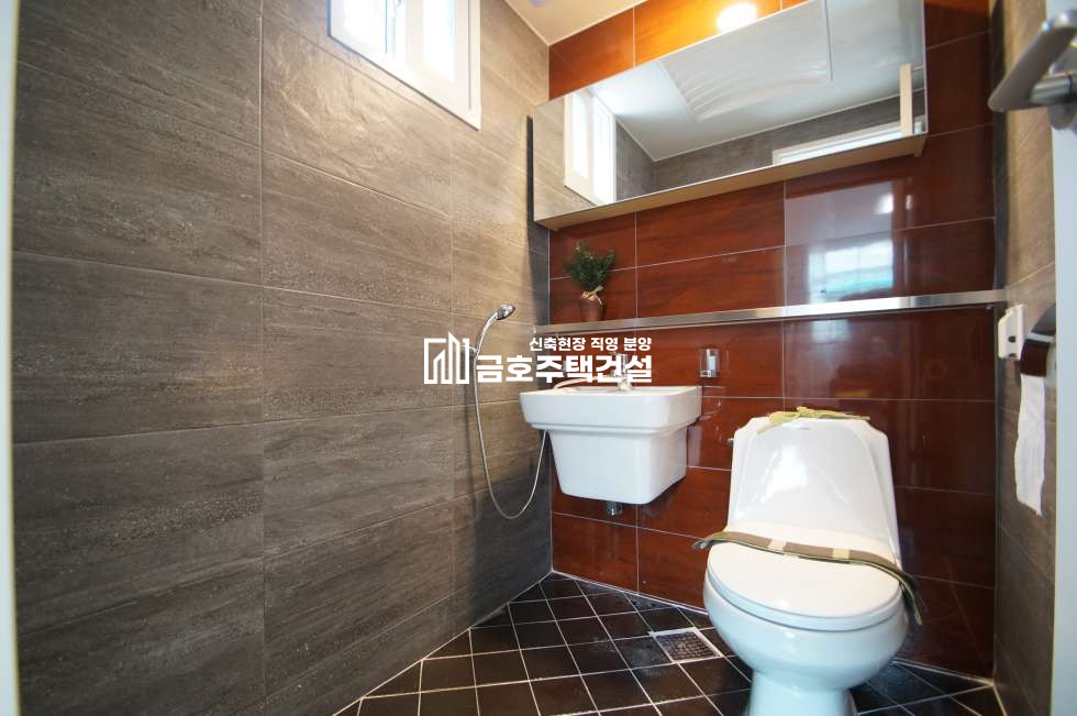인천 남동구 구월동 유럽풍 디자인과 웨인스코팅 고급인테리어 3룸! 주방은 한샘정품입니다. 분양 매물번호 10039 사진 10