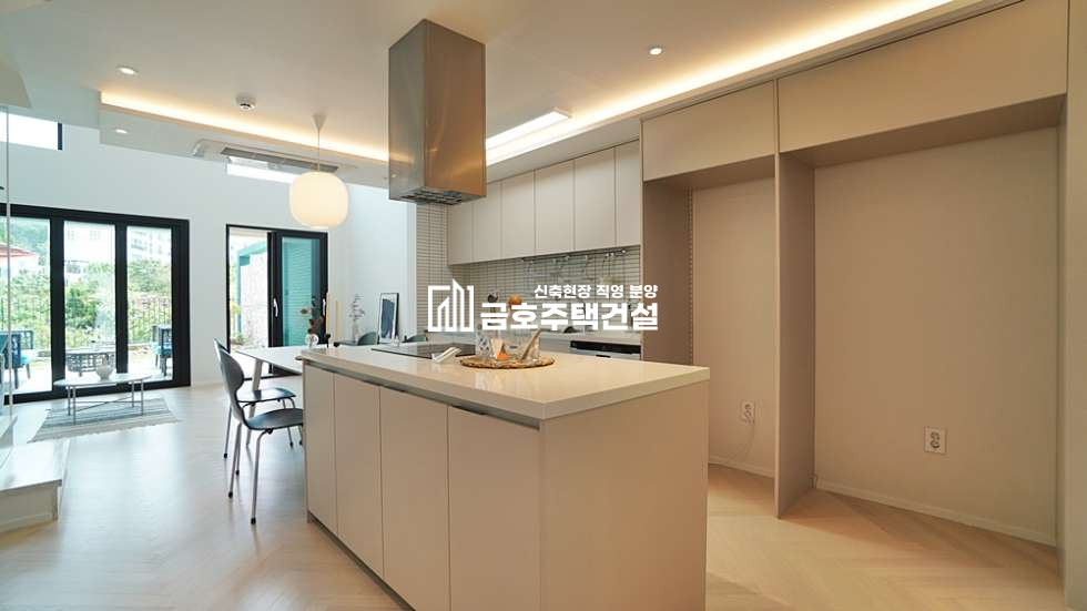 경기 광주시 오포읍 신현리 보헤미안 / 예쁜 인테리어 독특한 구조로 인기많은 단독주택 / 대지 40평, 건평 38평 분양 매물번호 11120 사진 12
