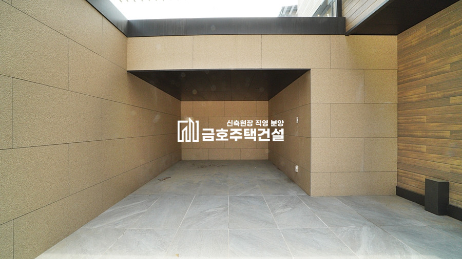 경기 광주시 오포읍 푀르스티안 / 정말 아름다운 역대급 단독주택 - 파티룸편 #1 / 대지 140평, 건평 94평 분양 매물번호 11133 사진 2