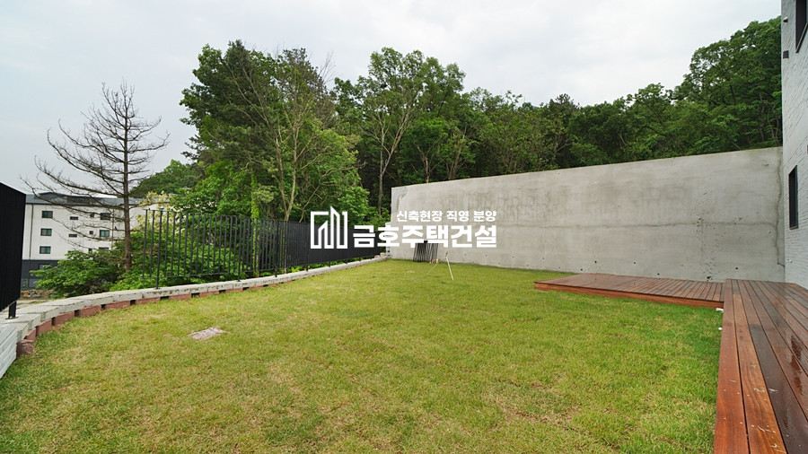 경기 광주시 삼동 헤리티지 2차 / 사우나를 즐길 수 있는 럭셔리 단독주택 / 건평 75평 + 대지 180평 + 3층테라스 10평 + 주차장 15평 분양 매물번호 11131 사진 2