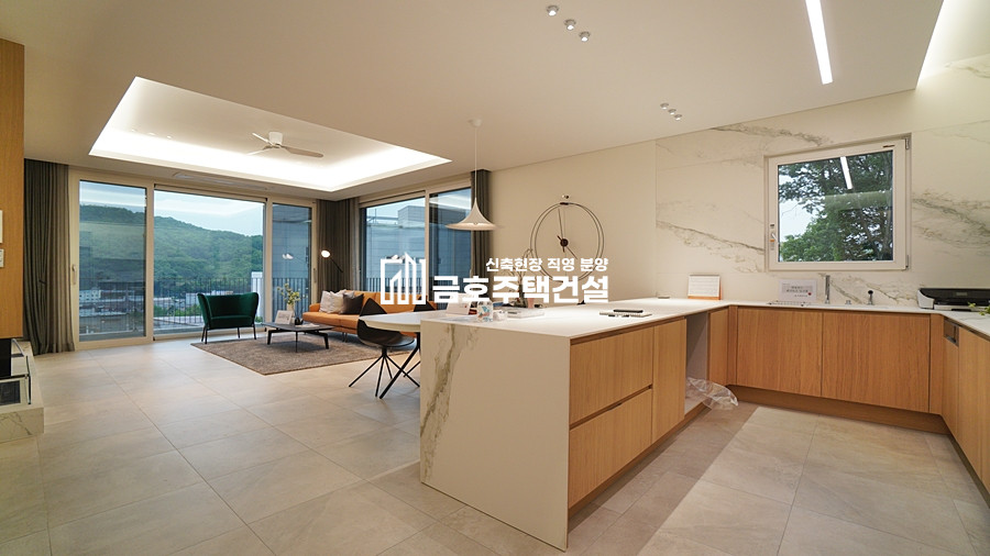경기 광주시 삼동 헤리티지 2차 / 사우나를 즐길 수 있는 럭셔리 단독주택 / 건평 75평 + 대지 180평 + 3층테라스 10평 + 주차장 15평 분양 매물번호 11131 사진 4