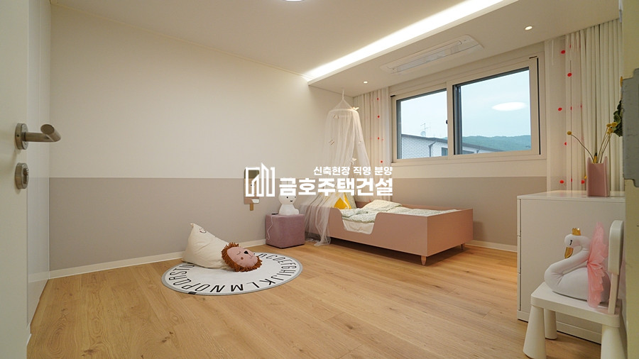 경기 광주시 삼동 헤리티지 2차 / 사우나를 즐길 수 있는 럭셔리 단독주택 / 건평 75평 + 대지 180평 + 3층테라스 10평 + 주차장 15평 분양 매물번호 11131 사진 21