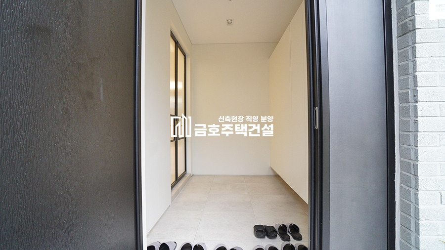 경기 광주시 삼동 헤리티지 2차 / 사우나를 즐길 수 있는 럭셔리 단독주택 / 건평 75평 + 대지 180평 + 3층테라스 10평 + 주차장 15평 분양 매물번호 11131 사진 30