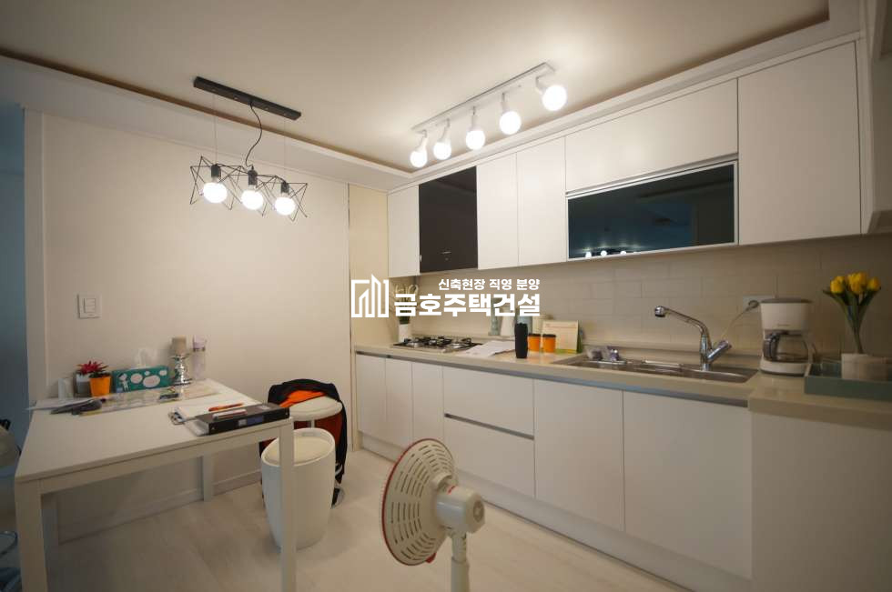인천 부평구 부평동 부평동 금싸라기 대형 4룸 !! 범접할수 없는 아우라 !! 분양 매물번호 10250 사진 7