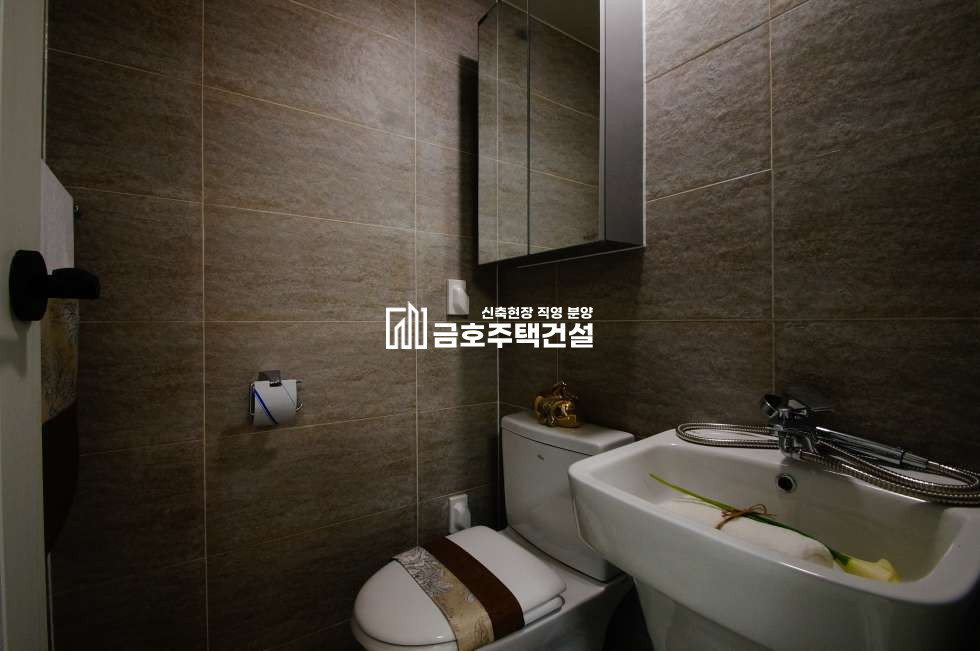 인천 부평구 부평동 아파트형 구조의 깔끔하고 모던한 인테리어 3룸! 요즘 소형평수가 인기입니다. 분양 매물번호 10036 사진 11