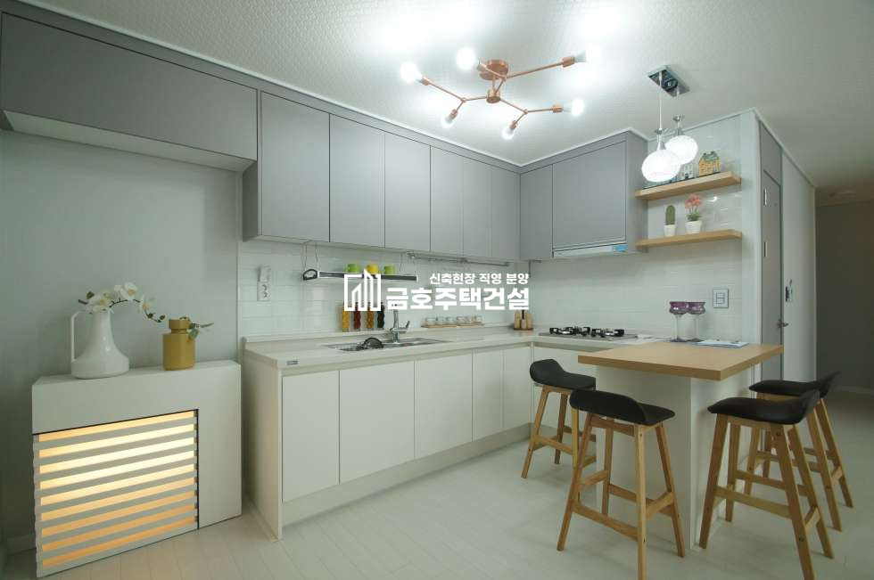 인천 부평구 부개동 ▷▷부개동☆APT 대형3룸!! ♬ ① 부개역도보 송내IC 편리 ② 큰방3 화2+ 세련인테리어 ③ 하루종일밝은 남향선택가능 분양 매물번호 10174 사진 8