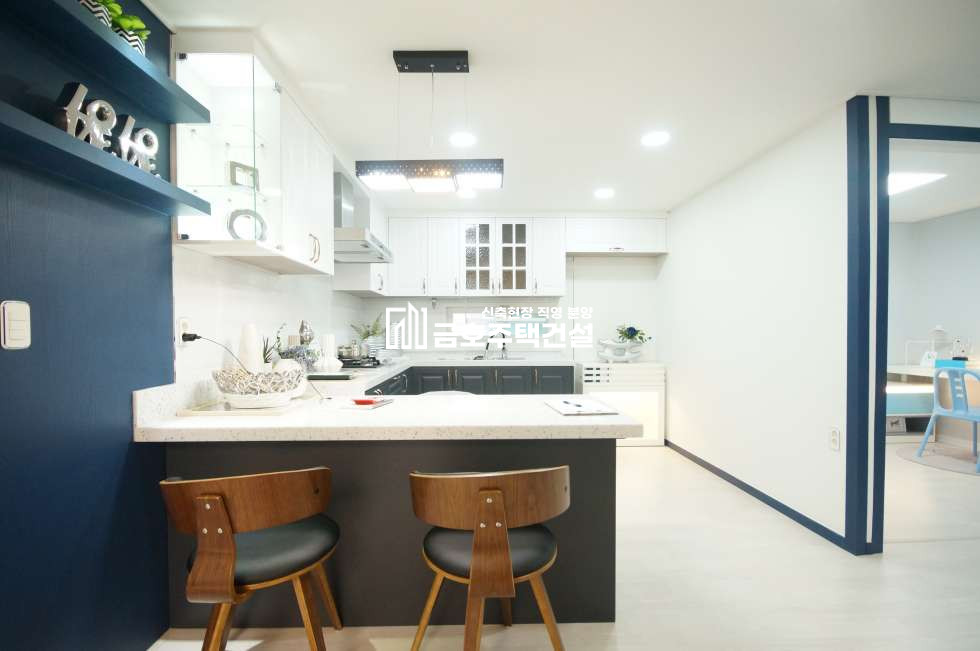 인천 부평구 삼산동 ■ 방3화2구조☆삼산사거리!! ■ 대로변인접 오픈후 줄계약중 세련인테리어 /일렬주차100% 분양 매물번호 10253 사진 6