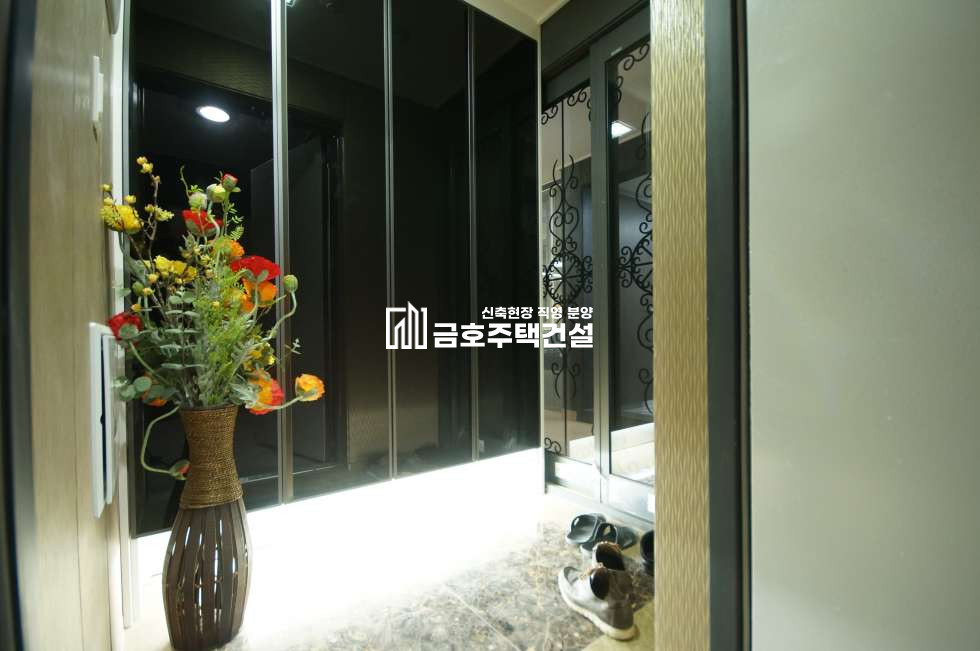 인천 계양구 작전동 ○ 아파트형구조 정남향 채광굿 ○ 최저 입주금 / 최저 금리 ○ 수도권 전지역 맞춤상담 분양 매물번호 10388 사진 14