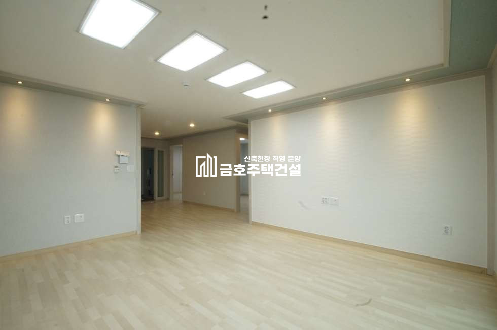 인천 계양구 작전동 ★고퀄리티 4룸 / 완벽한 구조/ 대형마트/전문병원★ 테라스까지 있어 더 좋아요^^ 분양 매물번호 10387 사진 5