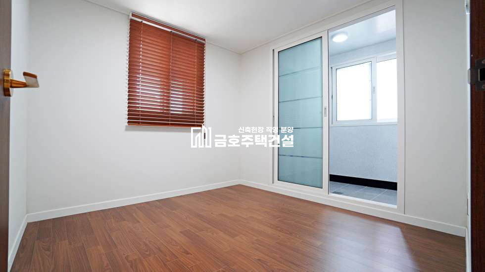 인천 미추홀구 문학동 문학지구 프리미엄 명품 주거공간 / 고급스러운 4룸 집 / 포쉐린타일, 모던인테리어! / 남향 분양 매물번호 11034 사진 13