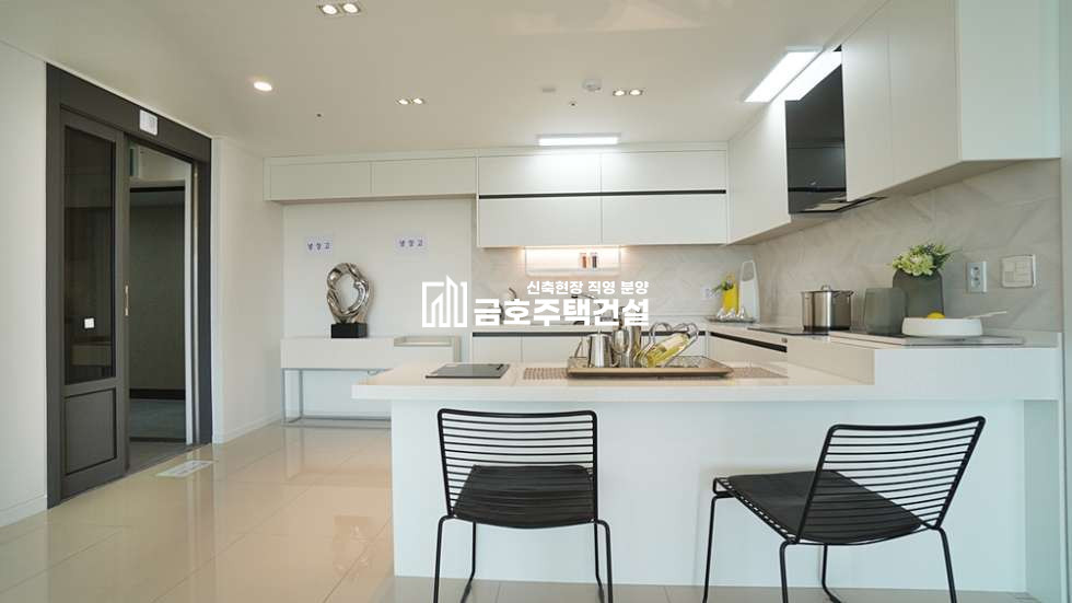 인천 미추홀구 숭의동 미추홀 퍼스트 아파트 / A B C Type / 테라스 / 남향집 분양 매물번호 11031 사진 7