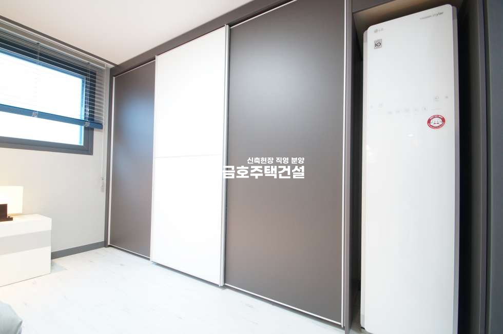 인천 미추홀구 주안동 드림타워 / 3룸 2룸 / 전세대 슬라이딩 붙박이장/ LG 스타일러 / 2룸 LG빌트인 냉장고/ 분양 매물번호 11005 사진 10