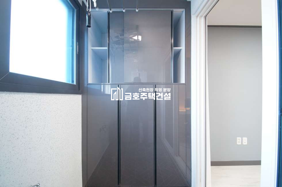 인천 미추홀구 주안동 드림타워 / 3룸 2룸 / 전세대 슬라이딩 붙박이장/ LG 스타일러 / 2룸 LG빌트인 냉장고/ 분양 매물번호 11005 사진 14
