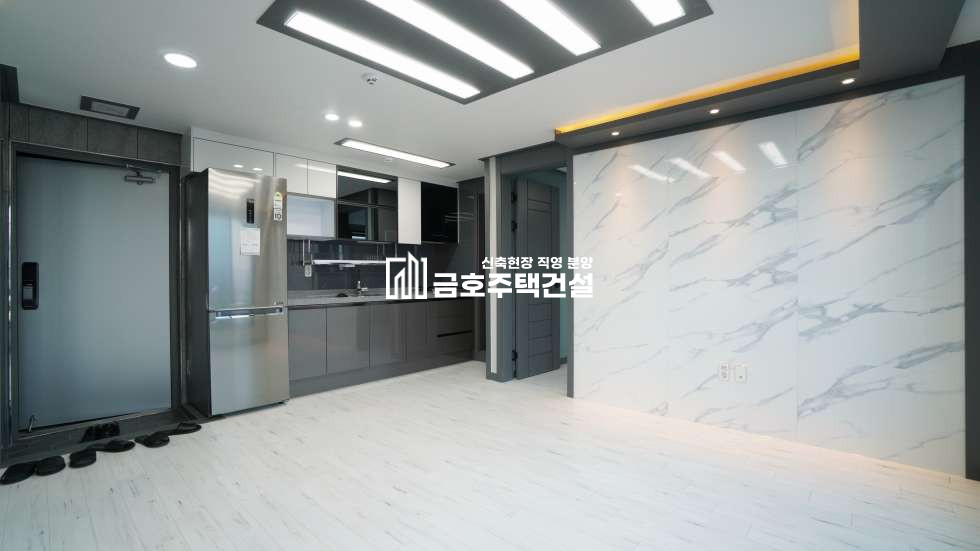 인천 미추홀구 주안동 드림타워 / 3룸 2룸 / 전세대 슬라이딩 붙박이장/ LG 스타일러 / 2룸 LG빌트인 냉장고/ 분양 매물번호 11005 사진 20