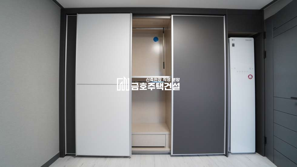 인천 미추홀구 주안동 드림타워 / 3룸 2룸 / 전세대 슬라이딩 붙박이장/ LG 스타일러 / 2룸 LG빌트인 냉장고/ 분양 매물번호 11005 사진 26