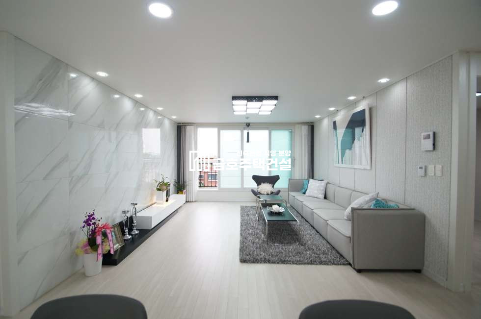 인천 미추홀구 숭의동 숭의역 4룸 초역세권~!! 고급 인테리어 대형평수 GRAND OPEN! 분양 매물번호 10490 사진 2