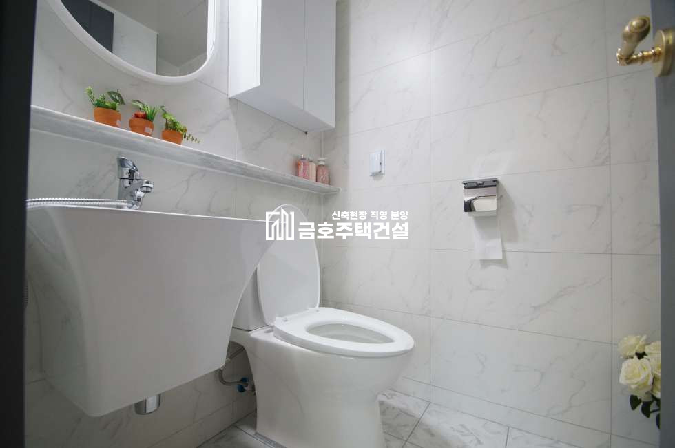 인천 미추홀구 숭의동 제물포역 인근 통베란다 있는 인기절정 현장! / 정남향 배치로 하루종일 밝은채광 확보 분양 매물번호 10161 사진 12