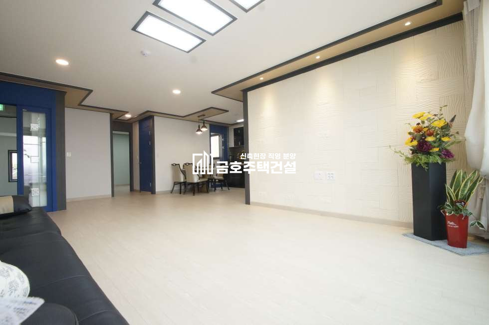 인천 미추홀구 주안동 대형평수 3룸 / 주안동 버스정류장 코앞! 역세권 한걸음! 지하철 1호선&인천2호선 황금라인!! 사방이트인 정남향집! 분양 매물번호 10581 사진 6