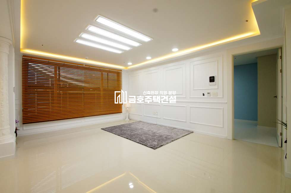 인천 미추홀구 숭의동 럭셔리 32평형 3룸 / 완벽 주거분리 / 군더더기 없는 완벽 몰딩마감 / 최고급 브랜드 자재시공 분양 매물번호 10367 사진 1