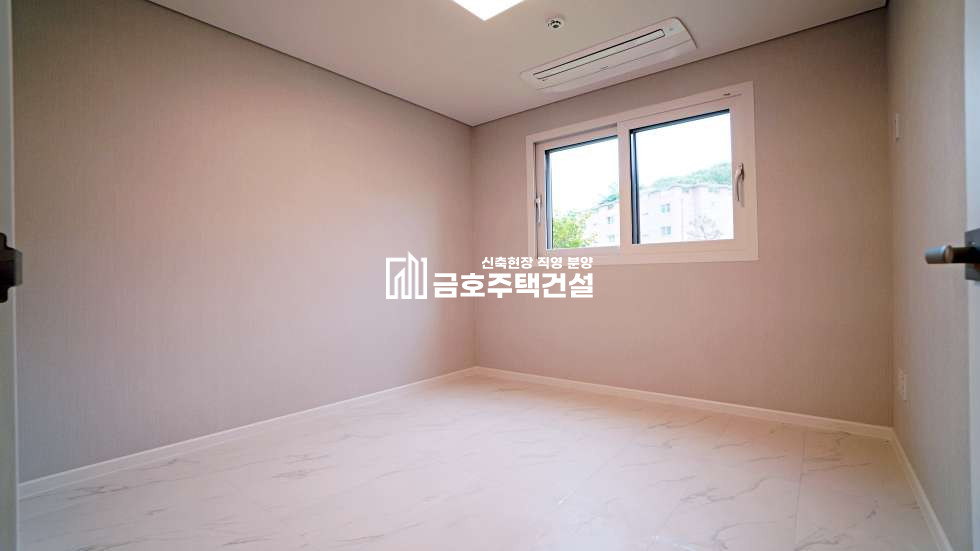 경기 광주시 오포읍 단독 전원주택 아르떼 하임 // 단독 전원주택 // 대지 77평 // 잔디마당 /벙커주차장 분양 매물번호 11165 사진 13