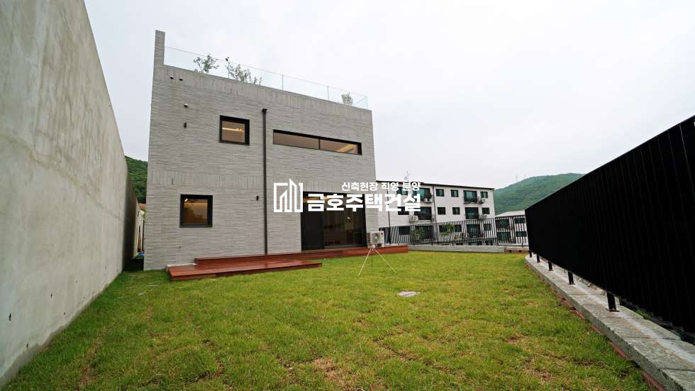 경기 광주시 삼동 헤리티지2차 / 고급 전원주택 / 잔디마당 / 테라스 분양 매물번호 11055 사진 31