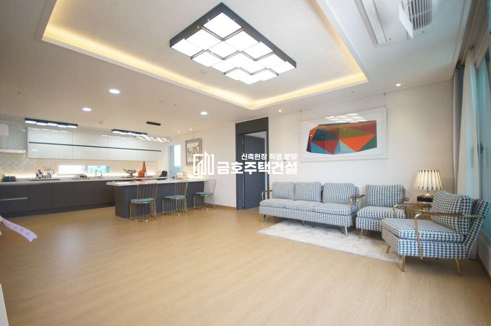 경기 부천원미구 도당동 중앙블리체 아파트 / 4룸 / 테라스세대 有 분양 매물번호 10712 사진 4