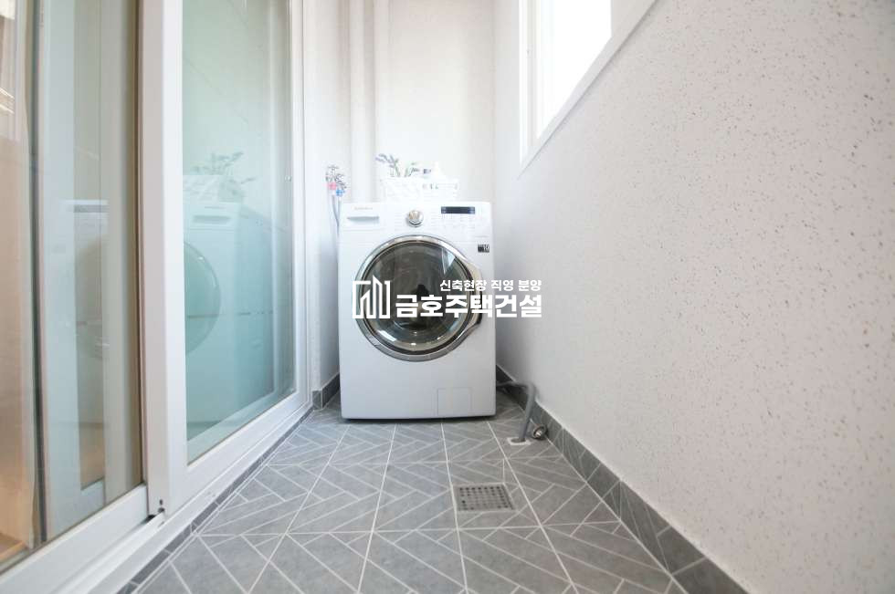 경기 부천소사구 범박동 [범박동] 신혼추천!! 2~3인가족 최적화!! 코너땅 정남향 잘빠진 정통3룸!! 분양 매물번호 10323 사진 12